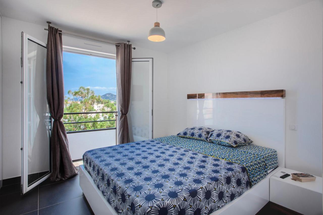 Apartamento La Marinella - Charmant Appt Climatise LʼÎle-Rousse Exterior foto